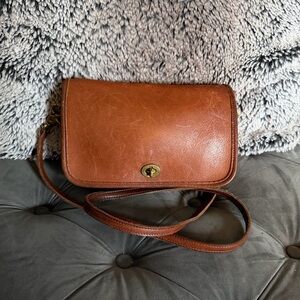Vintage Coach Tan Leather Crossbody Bag